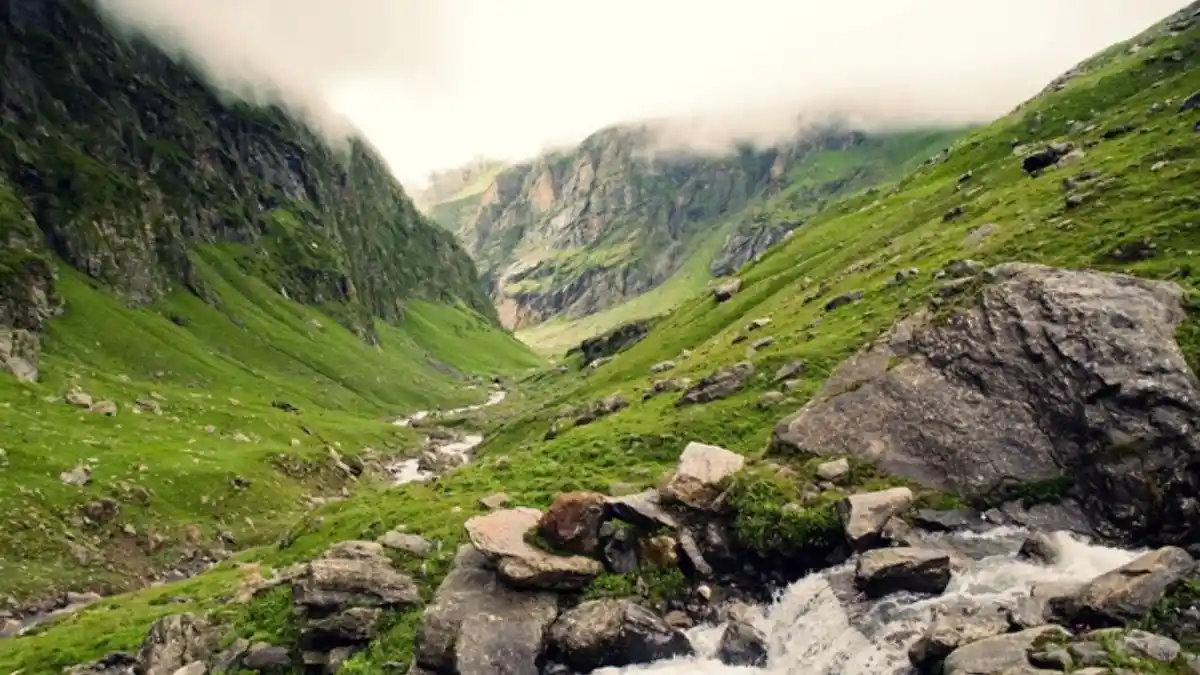 Hampta Pass Trek